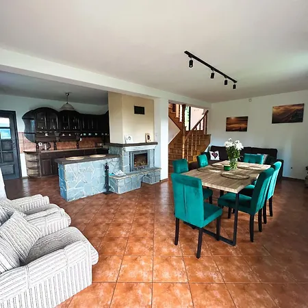 Alpstuga U Jedrusia *